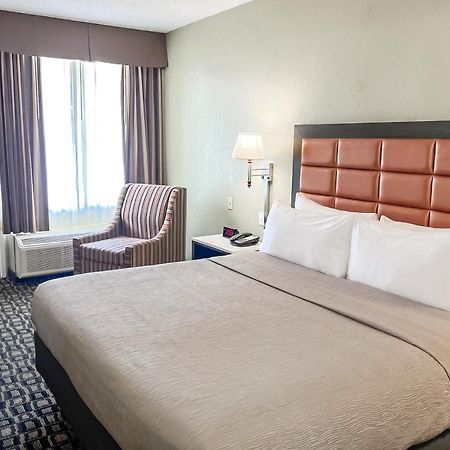 Quality Inn Airport - Cruise Port Tampa Zewnętrze zdjęcie