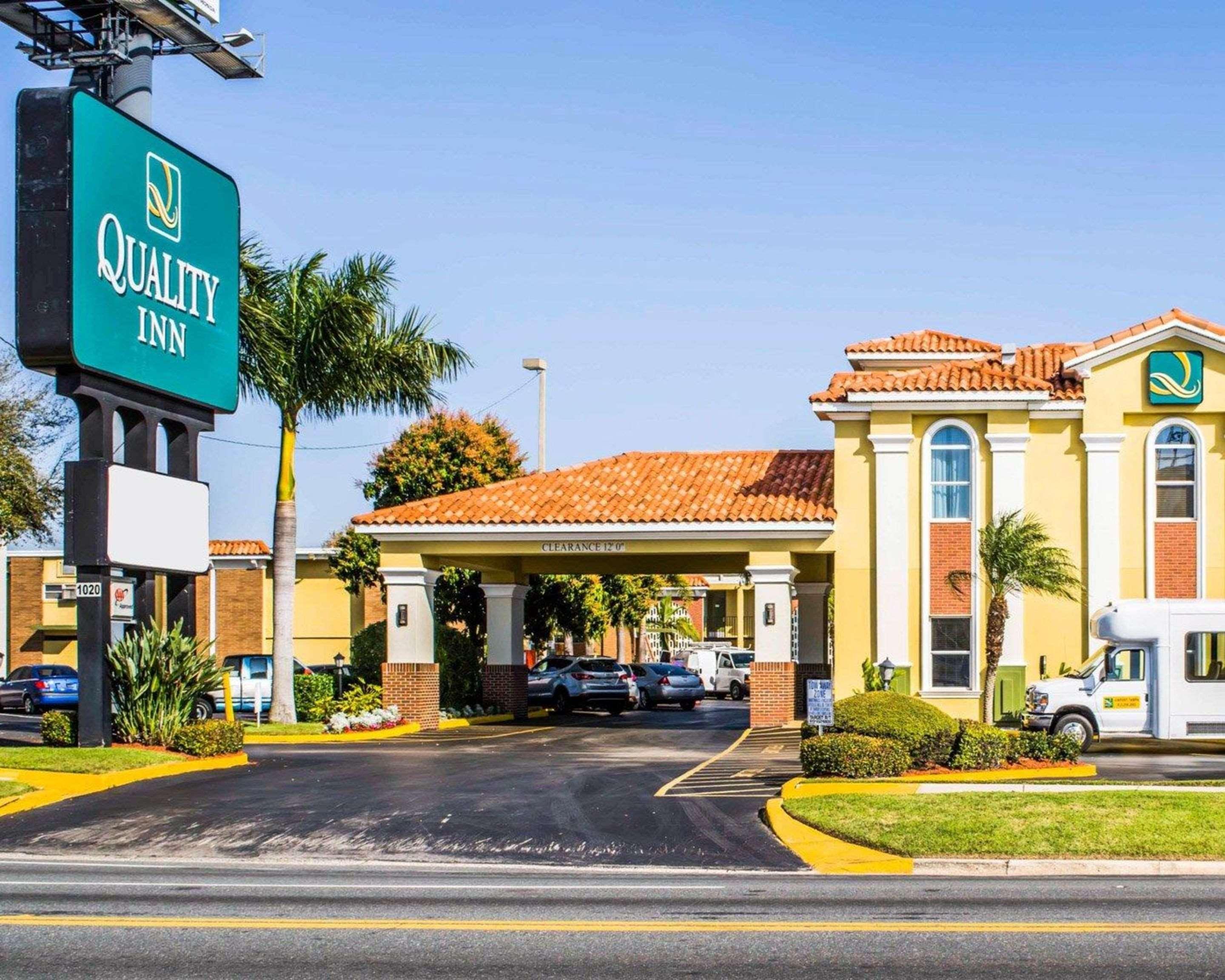 Quality Inn Airport - Cruise Port Tampa Zewnętrze zdjęcie