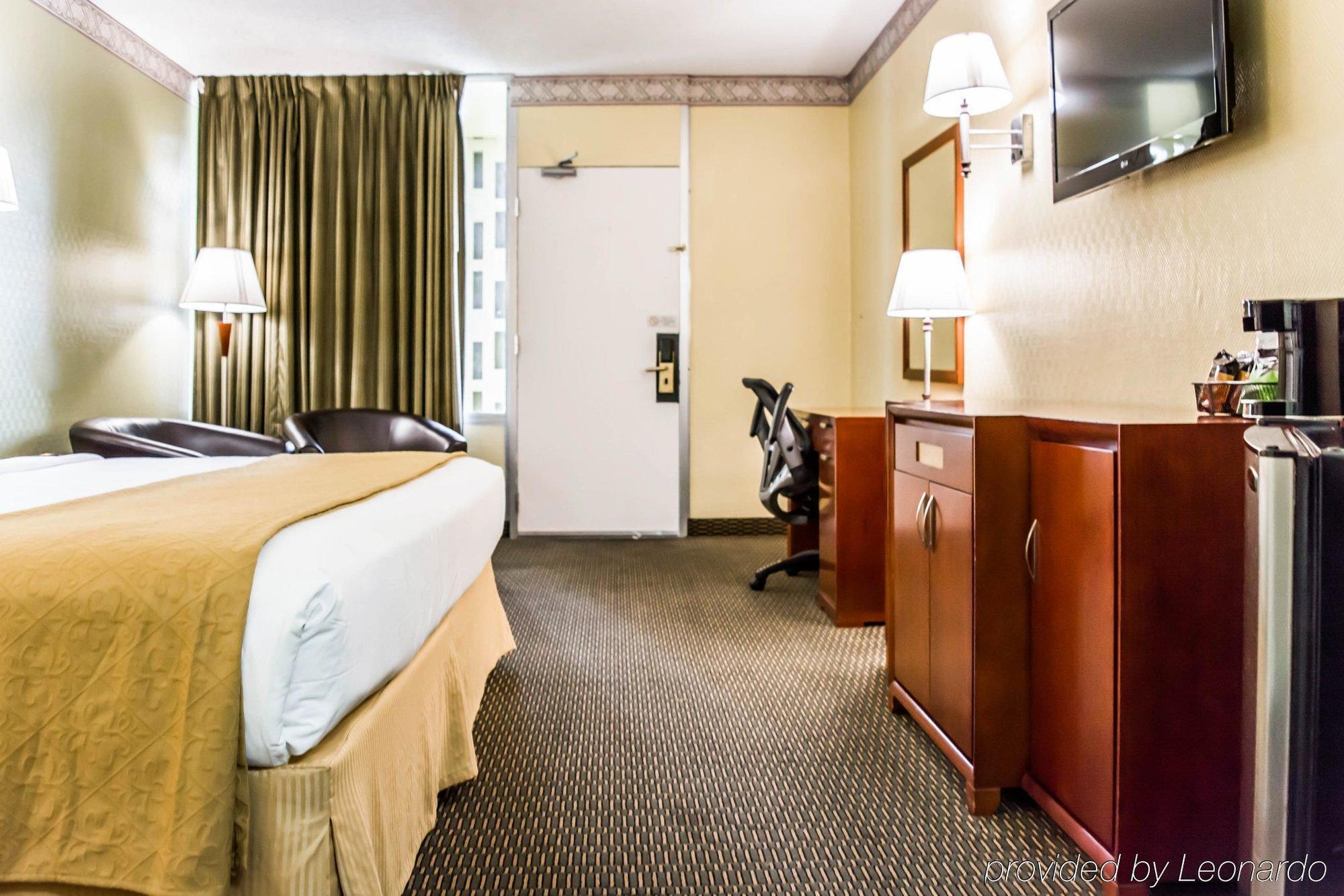 Quality Inn Airport - Cruise Port Tampa Zewnętrze zdjęcie