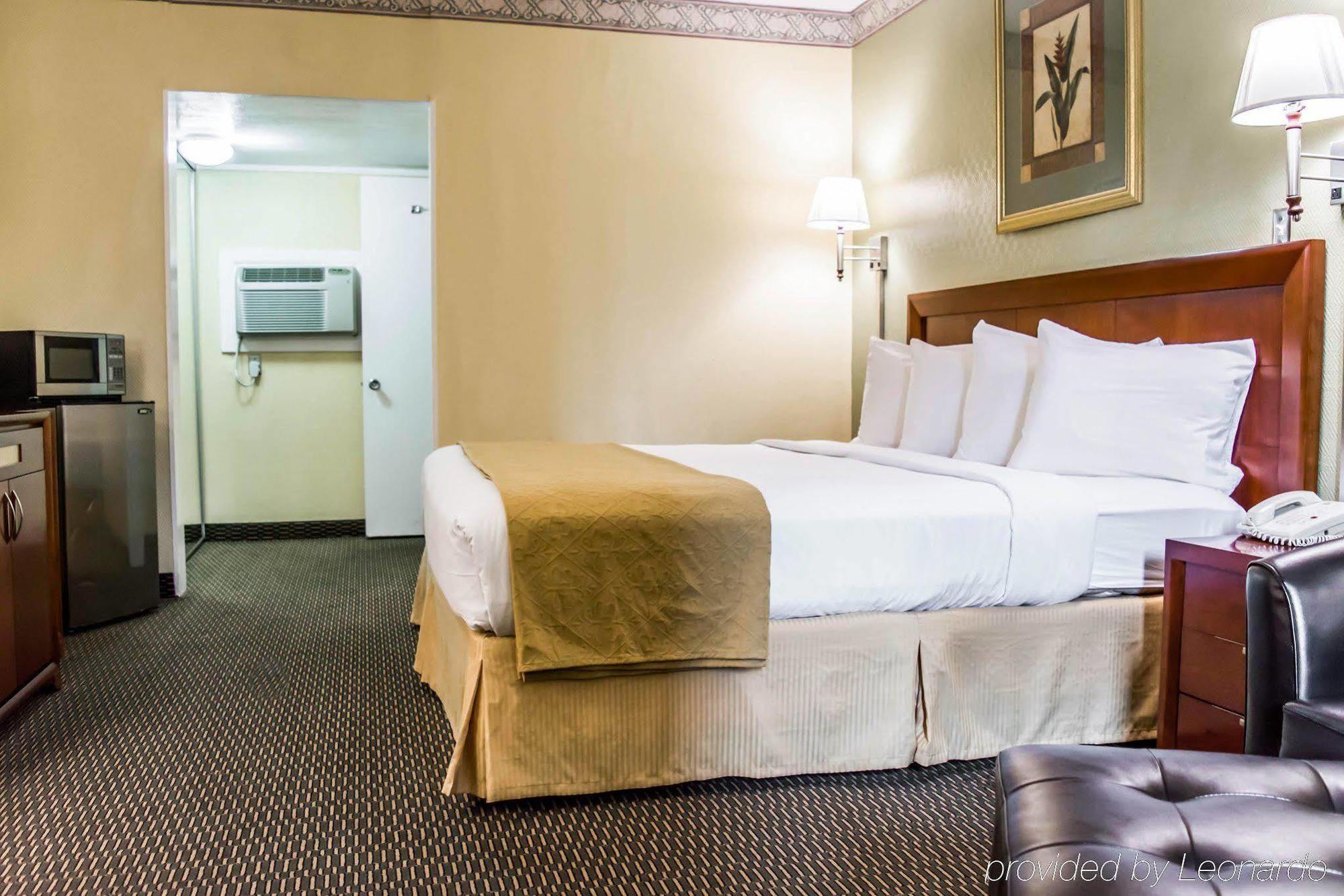 Quality Inn Airport - Cruise Port Tampa Zewnętrze zdjęcie